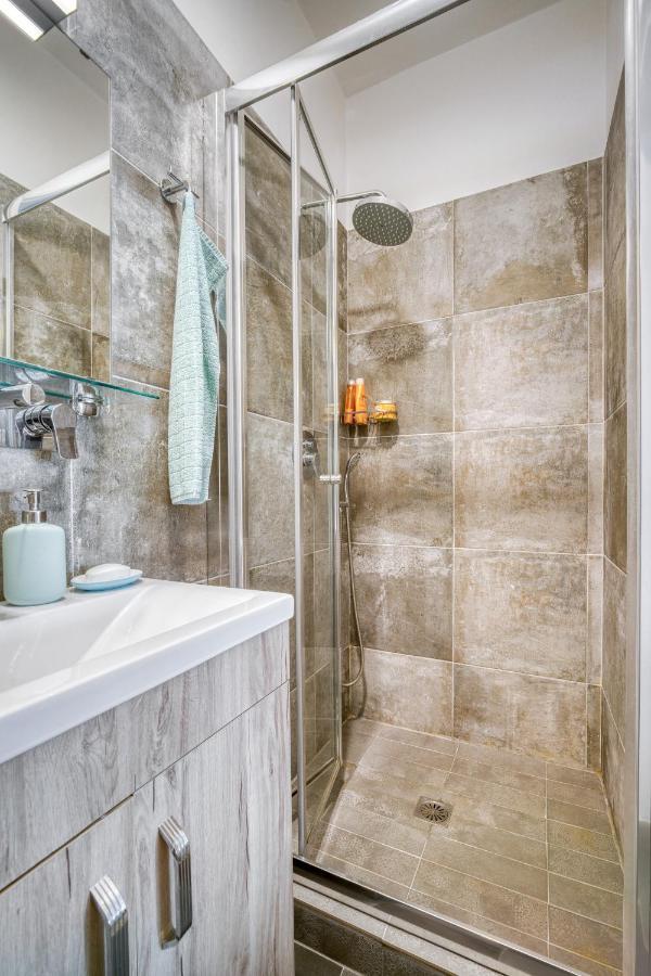 Bright Spacious Luxury Apartment In Prime Central アテネ エクステリア 写真